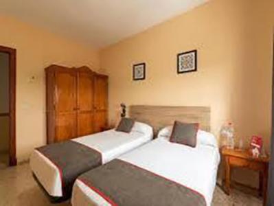 Hostal-Restaurante El Paisano Гуадалема-де-лос-Кинтерос Экстерьер фото